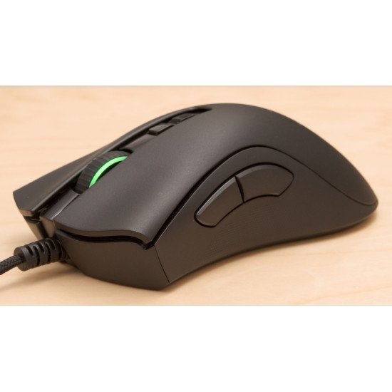 Razer DeathAdder V2 Razer Chroma RGB Gaming Mouse